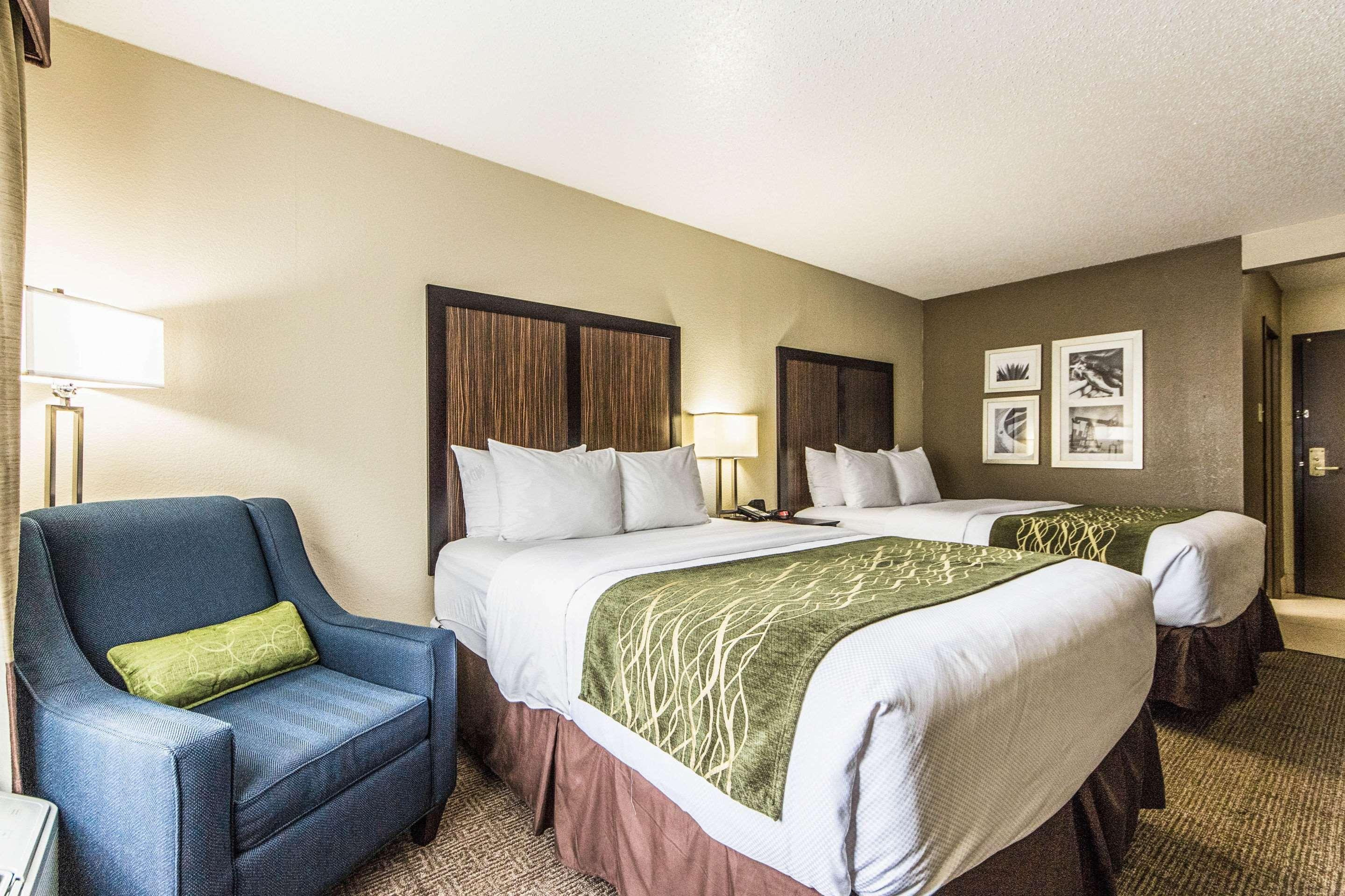 Comfort Inn Dallas Park Central Exteriör bild