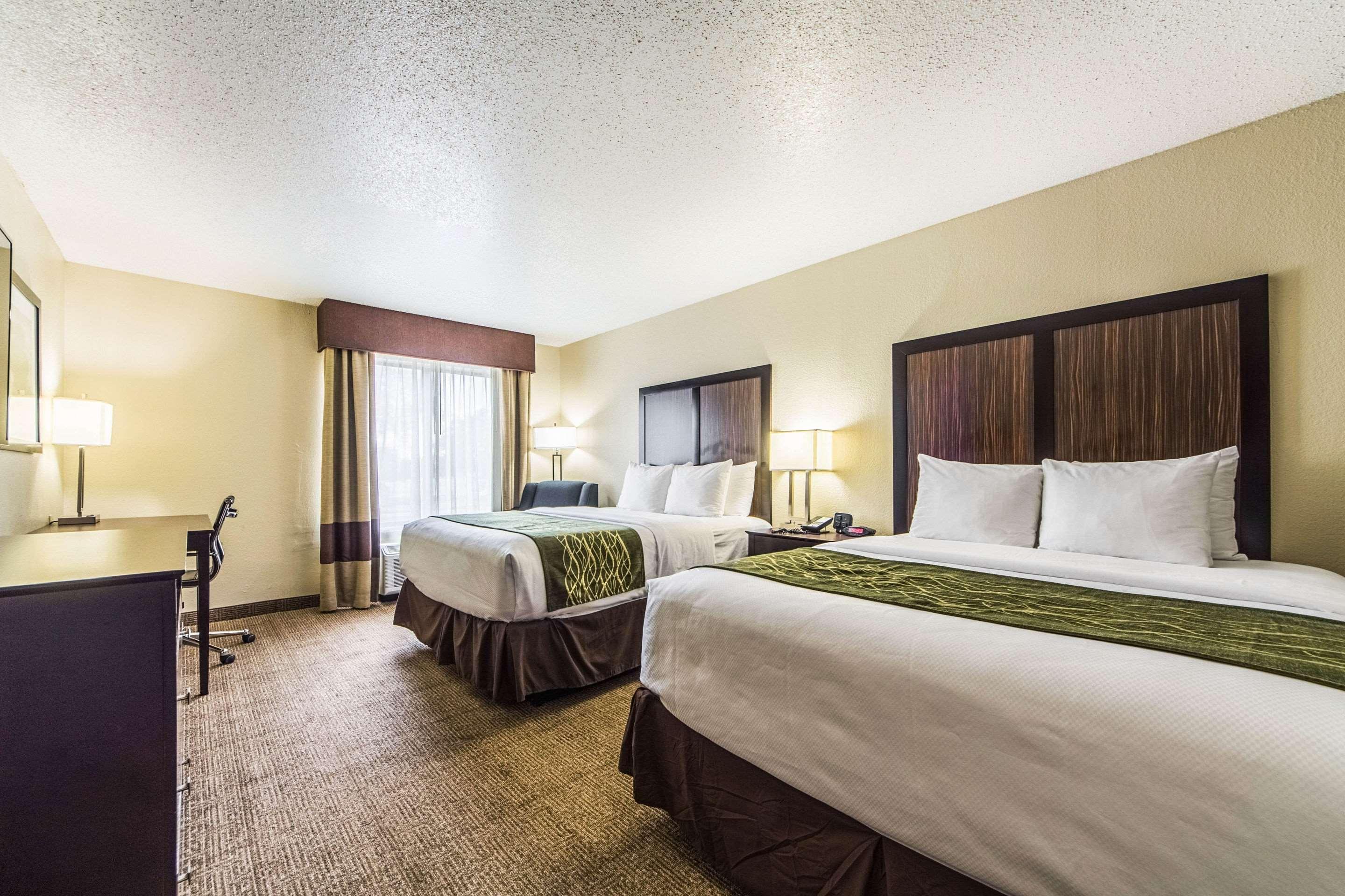 Comfort Inn Dallas Park Central Exteriör bild