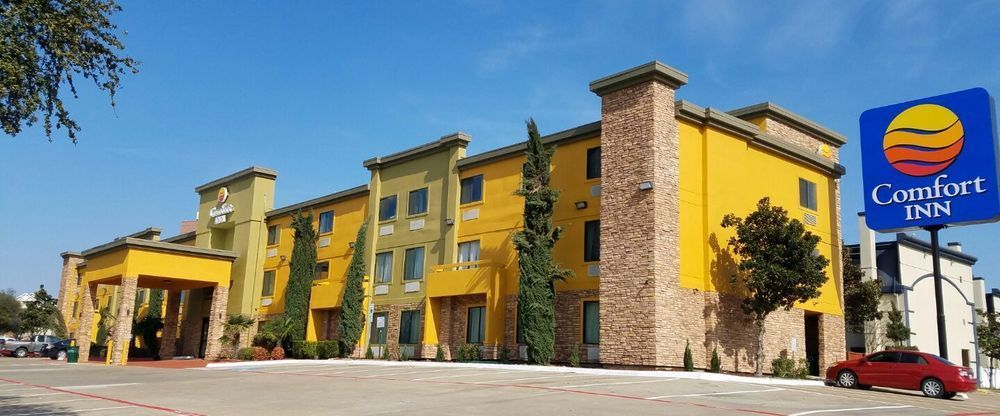 Comfort Inn Dallas Park Central Exteriör bild